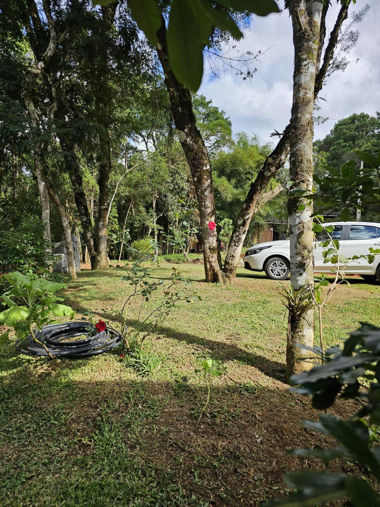 Refugio Caminho Das Pedras มงชิแวร์จิ ภายนอก รูปภาพ
