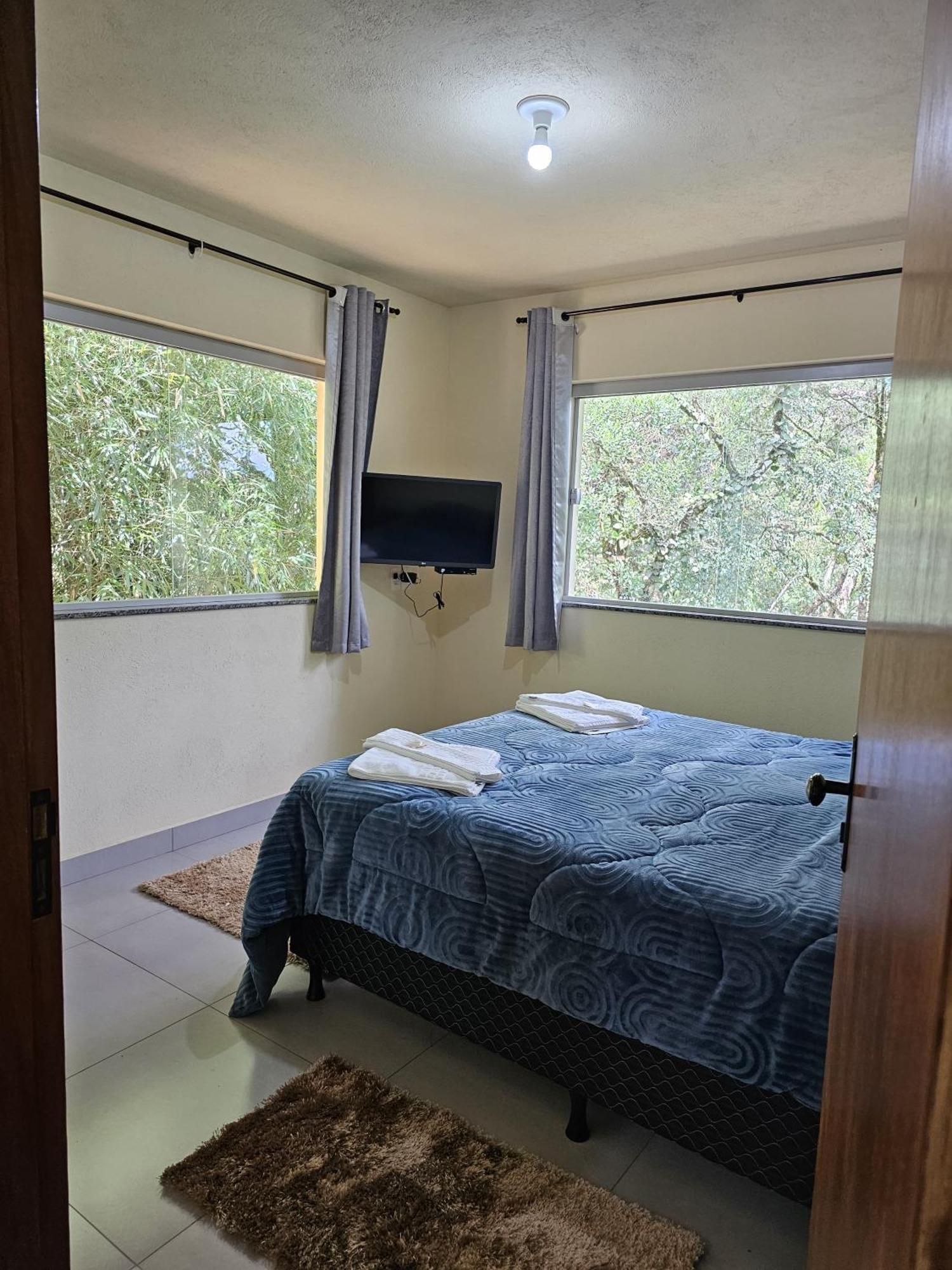 Refugio Caminho Das Pedras มงชิแวร์จิ ภายนอก รูปภาพ
